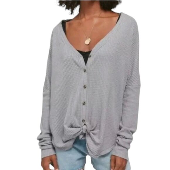 Urban Outfitters Jojo Oversized Thermal Button Down Shirt - Picture 1 of 6